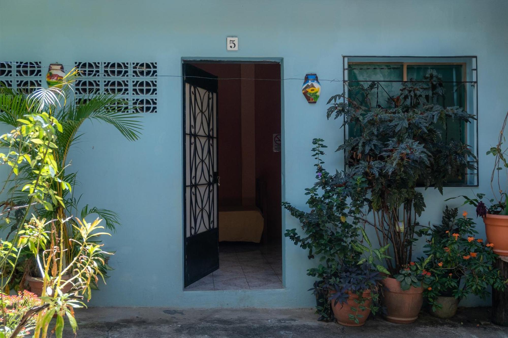 Hostal Delmy Suchitoto Kültér fotó